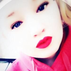 Meet your Posher, Jenny